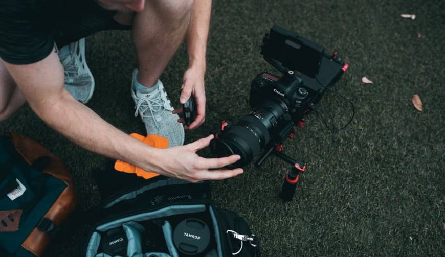 色彩心理学×动态美学，北关区产品视频拍摄公司唤醒感官冲击力